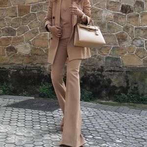 Blogger favorite Zara beige flare trouser pant
